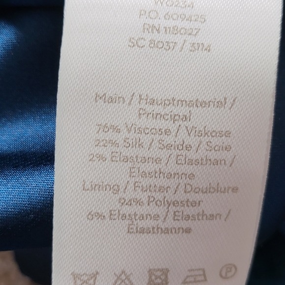 ♥️NWT♥️ BODEN WOMENS VELVET DRESS - Picture 6 of 13